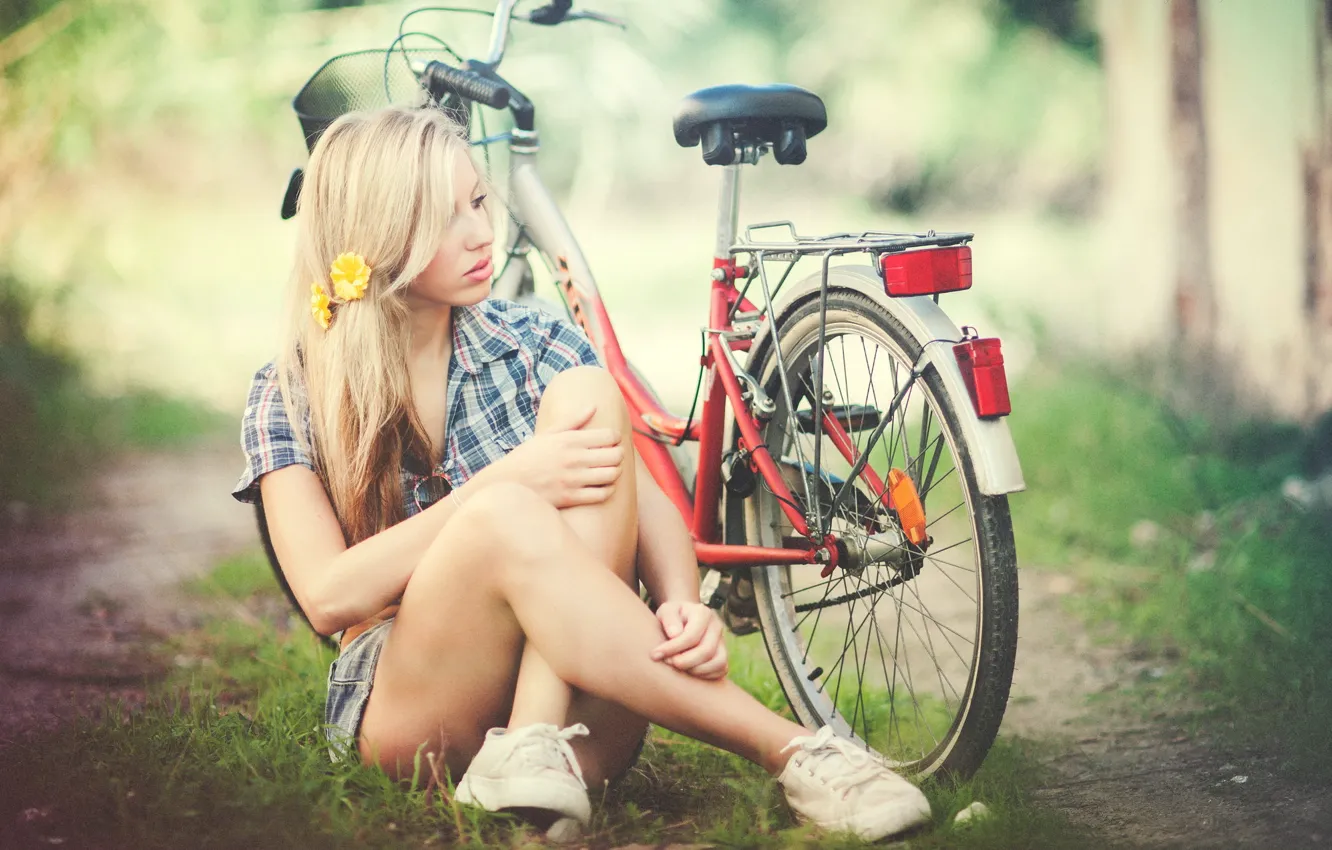 Photo wallpaper girl, bike, sport
