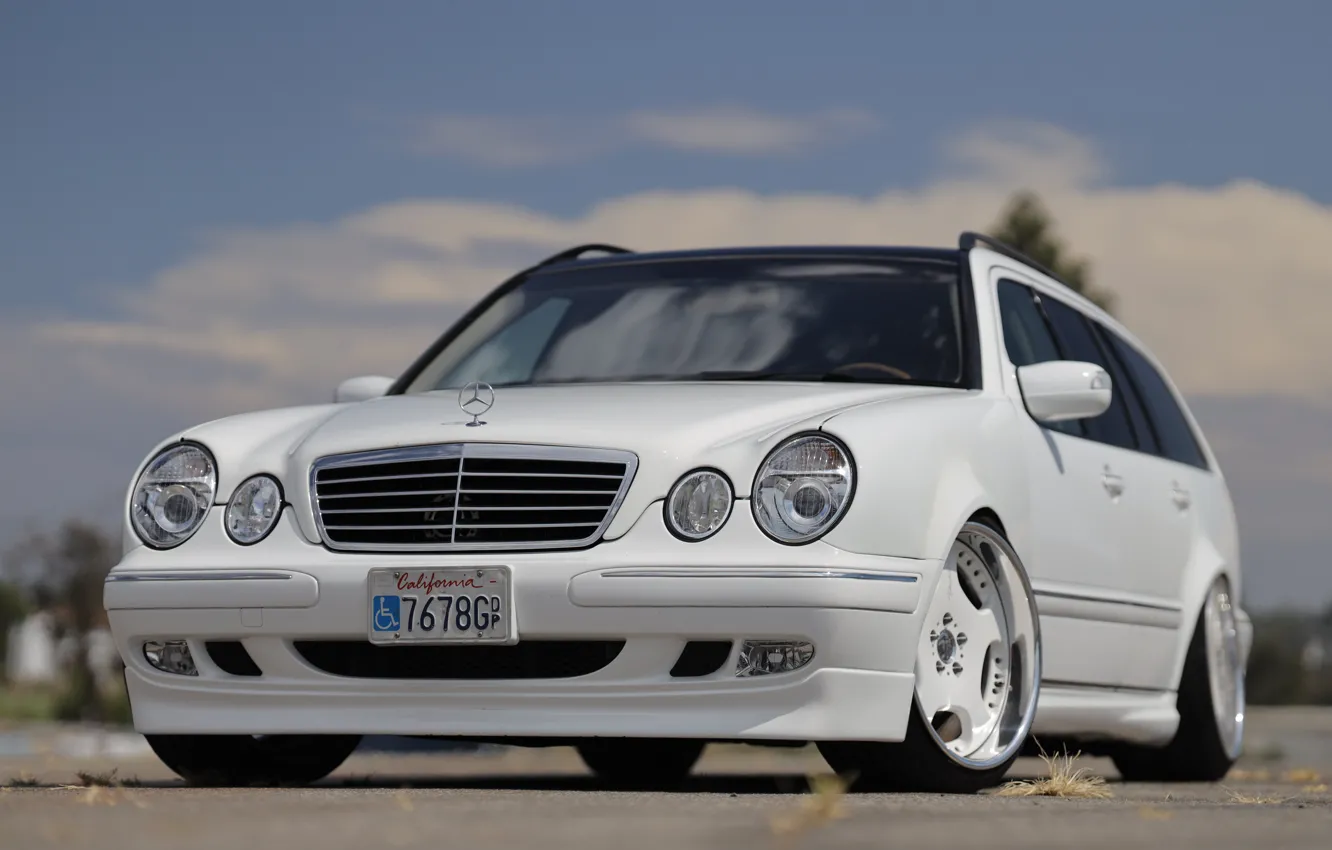 Photo wallpaper Estate, E320, S210, Mercedes - Benz