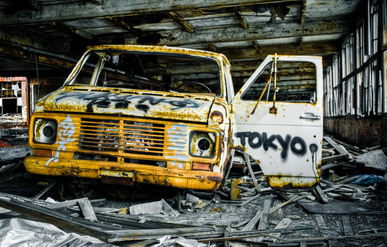 Photo wallpaper Tokyo, GMC, Dump