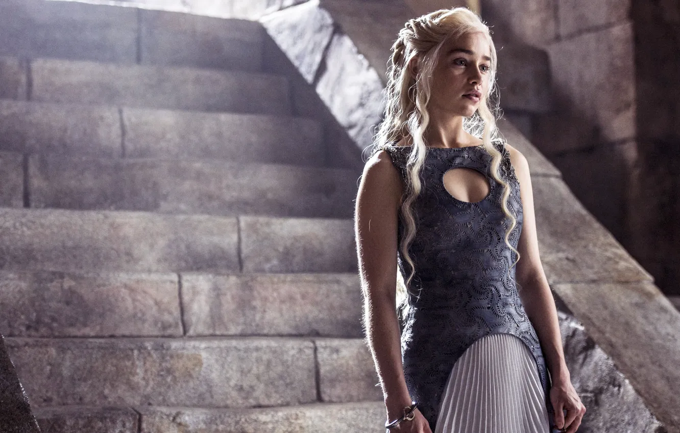 Photo wallpaper actress, steps, the series, Game of Thrones, Game of thrones, Emilia Clarke, Emilia Clarke, Targarye