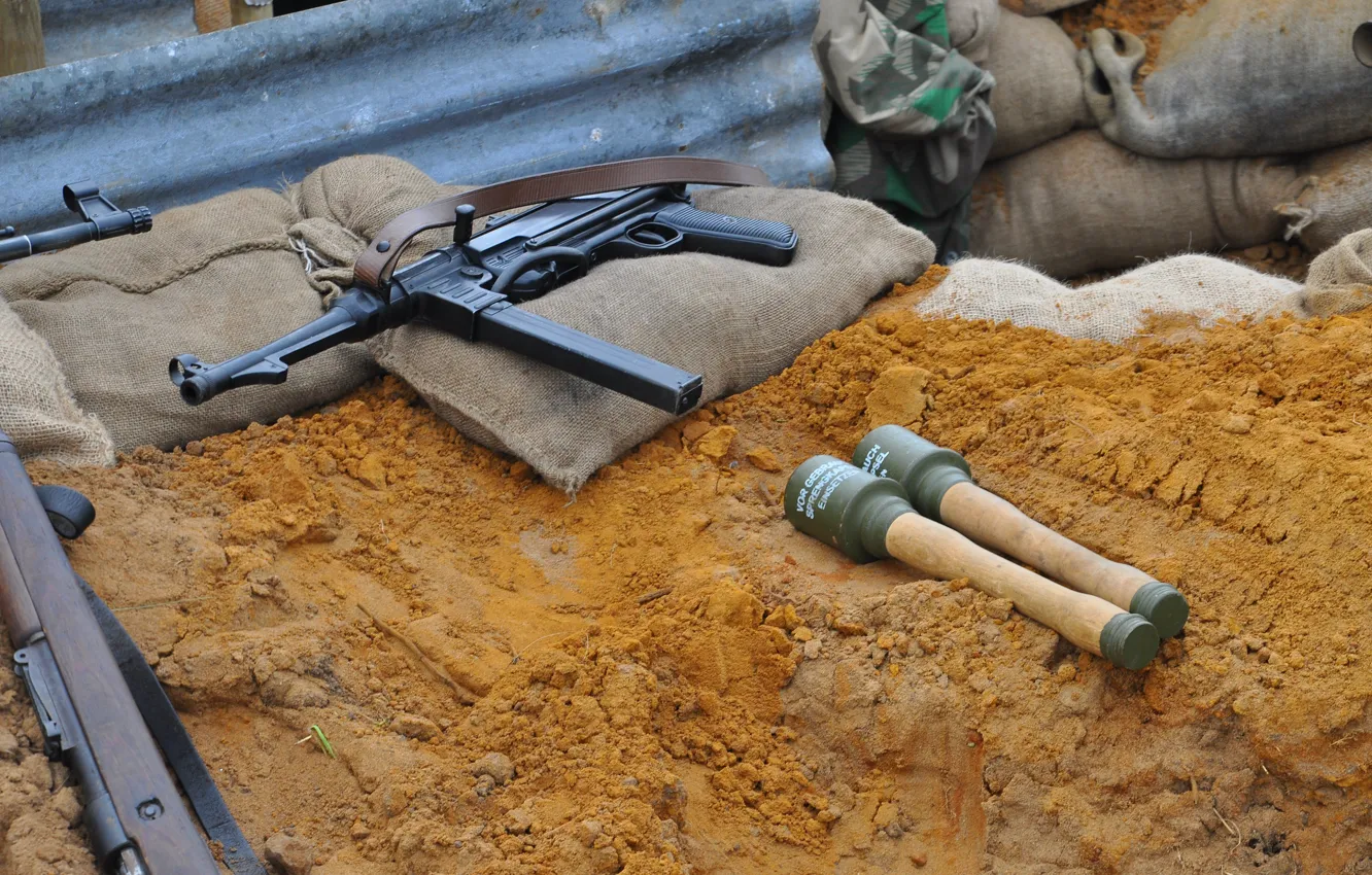Photo wallpaper Germany, the gun, MP 38/40, infantry grenades