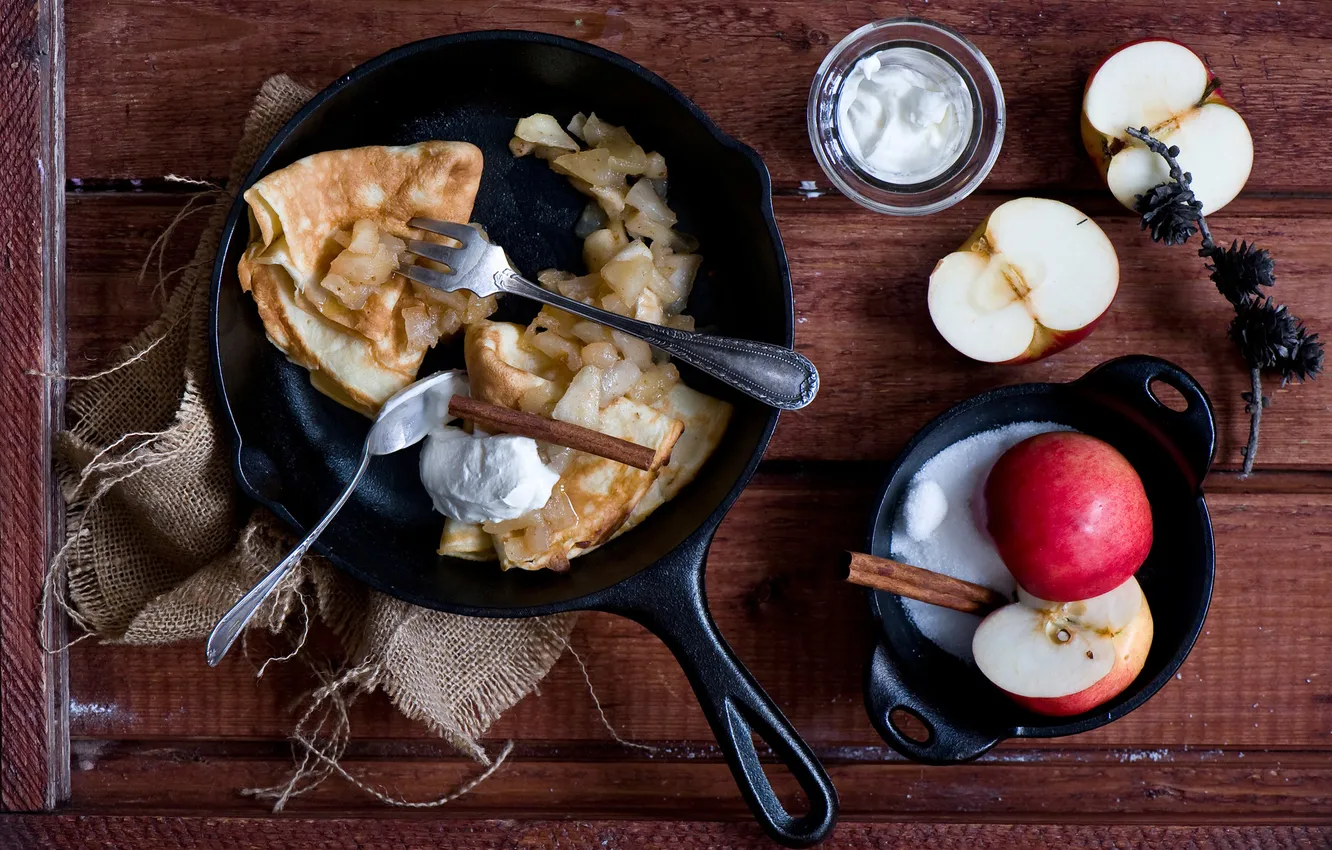 Photo wallpaper apples, pancakes, sour cream