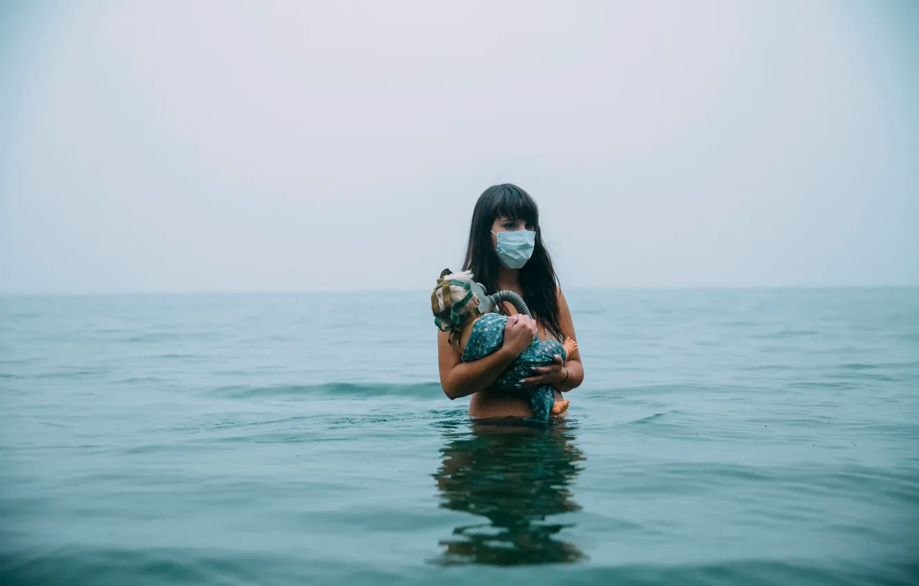 Photo wallpaper girl, doll, mask, gas mask, headband, in the water, Lichon