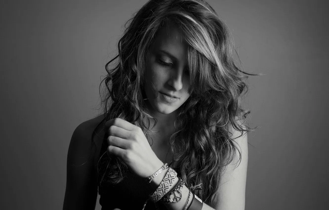 Photo wallpaper girl, hair, bracelet