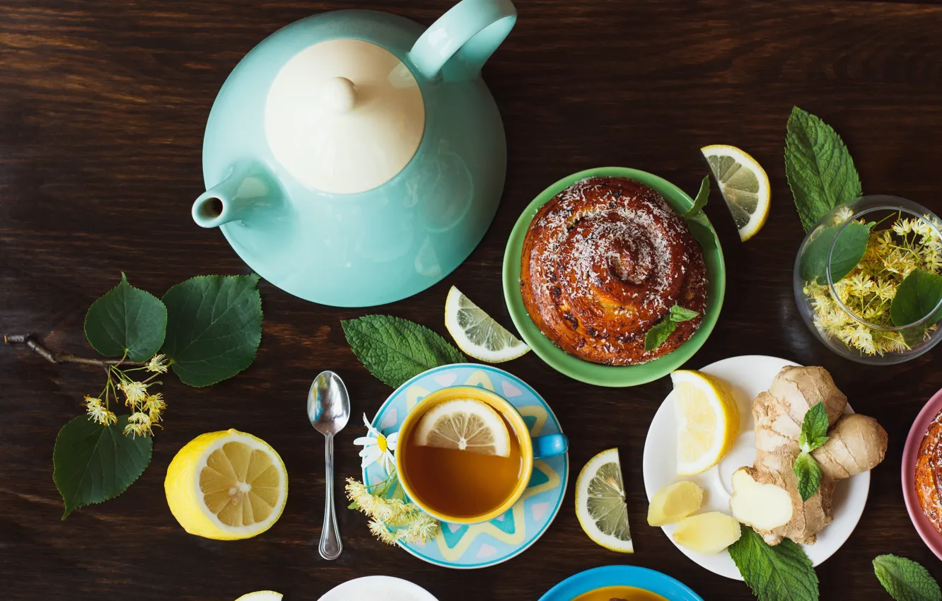 Photo wallpaper lemon, tea, Cup, lemon, grass, cakes, cup, bun