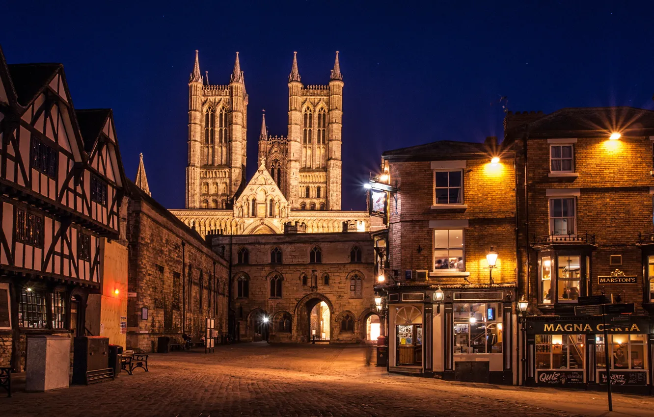 Photo wallpaper Lincoln, the sky, stars, night, lights, street, England, tower