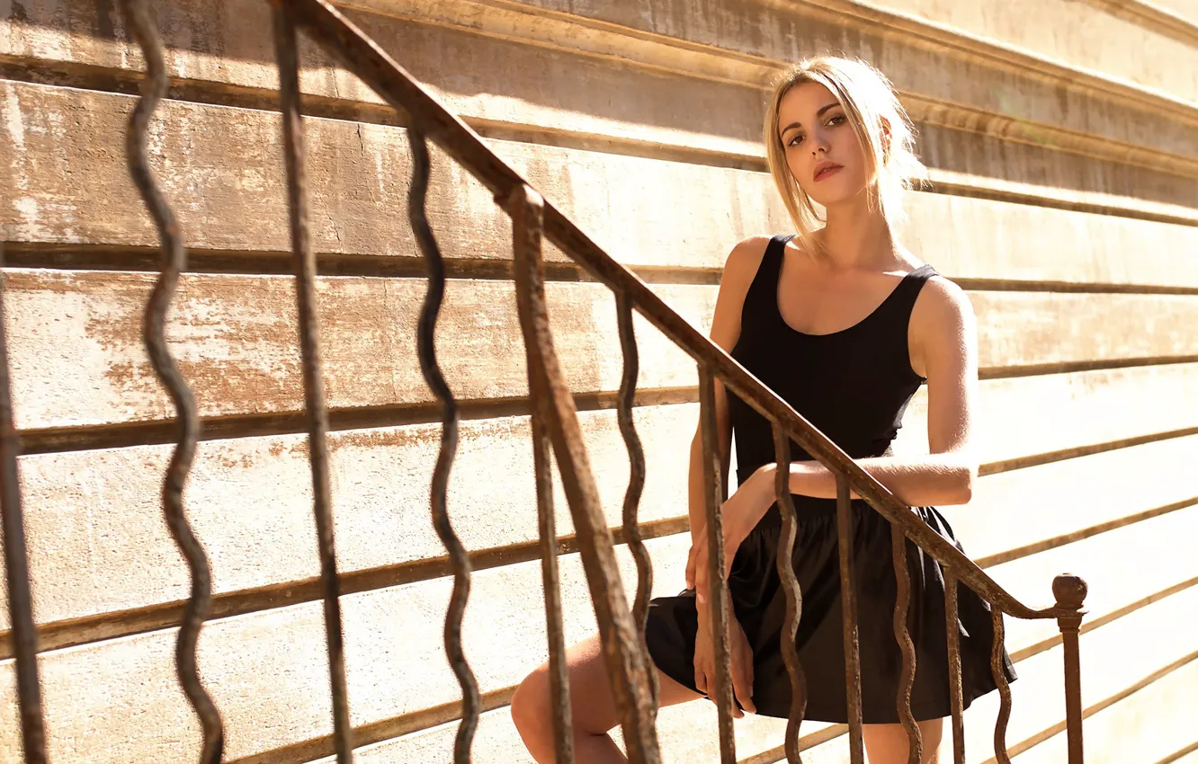 Photo wallpaper legs, sponge, the beauty, curls, Mathilde, Hors-champ