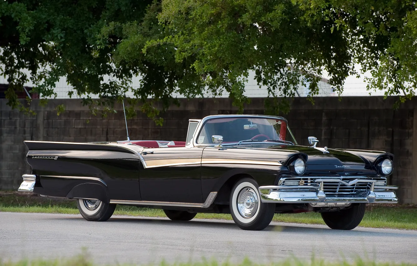 Photo wallpaper Ford, Ford, 1957, retro cars, Hardtop, Skyliner, Retractable, Retro Cars