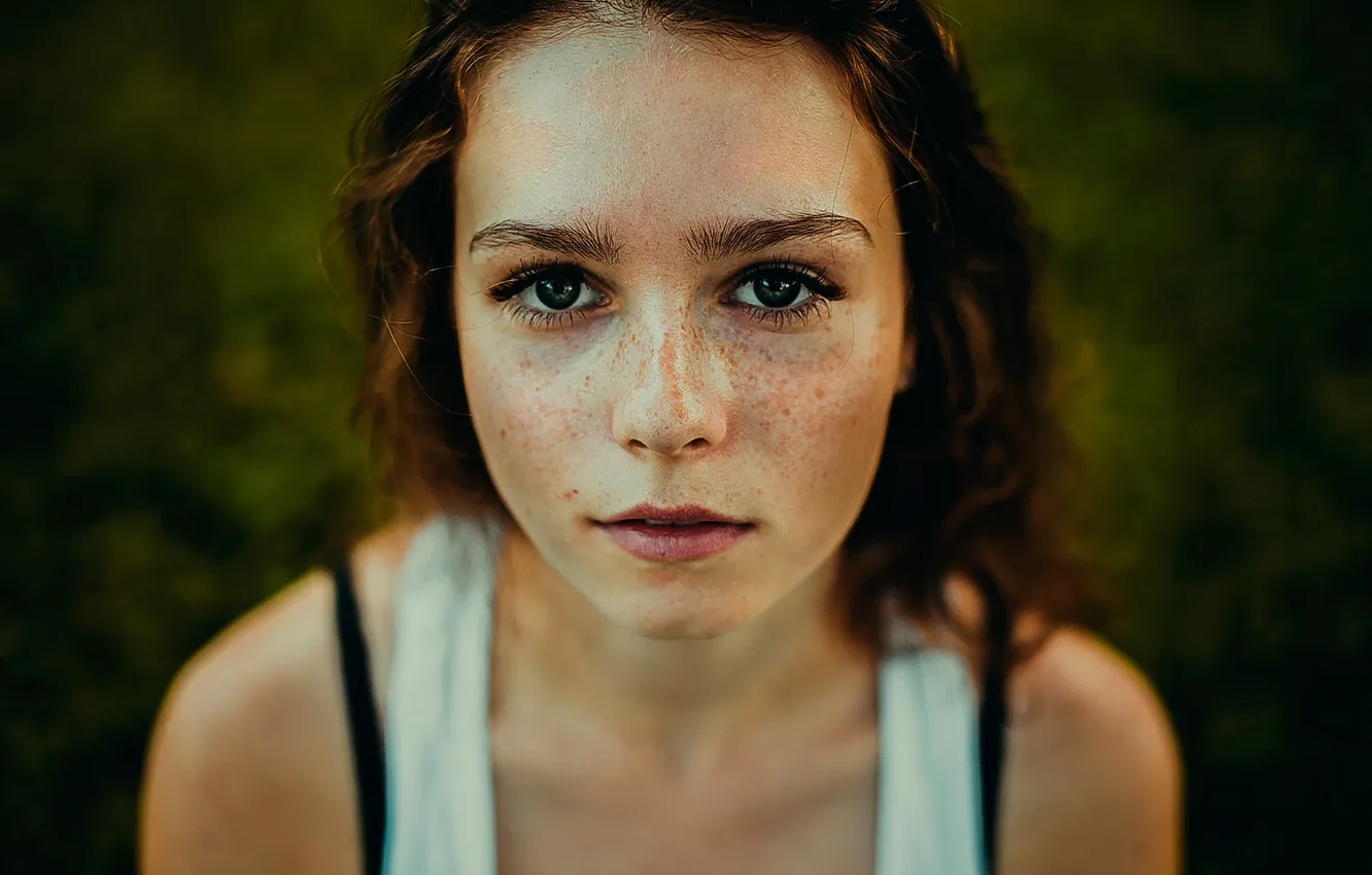Photo wallpaper portrait, freckles, Beautiful, Liora