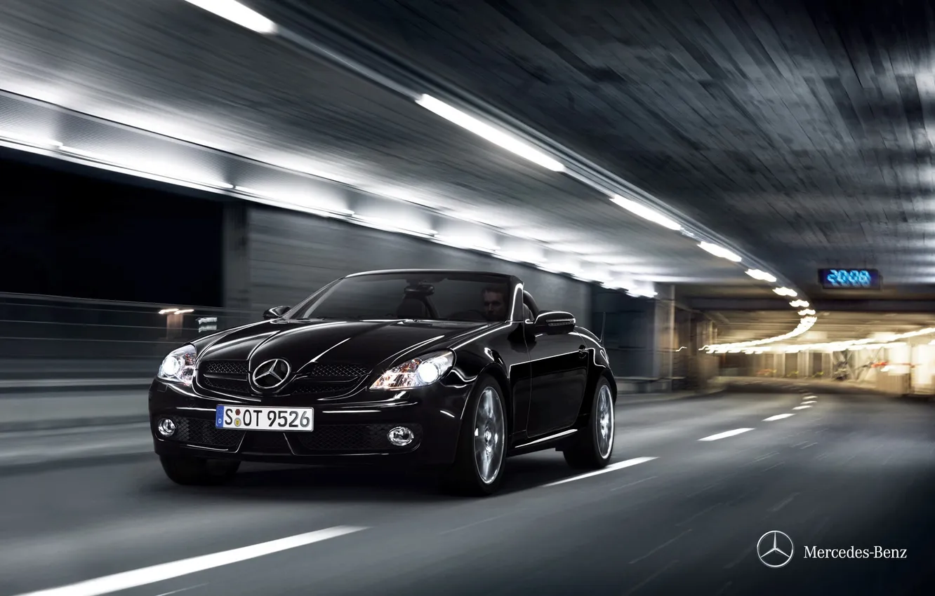 Photo wallpaper machine, speed, the tunnel, Mercedes-Bez