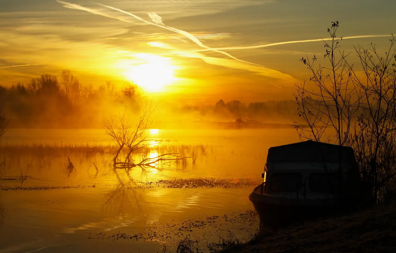 Photo wallpaper landscape, fog, lake, boat, morning