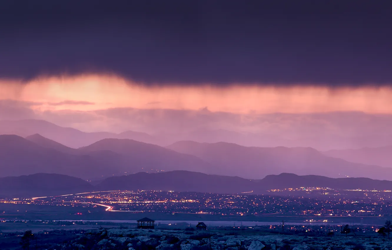Photo wallpaper city, rain, cloud, fog, dusk, landscape. mountain