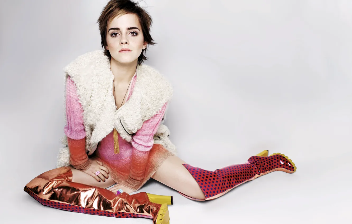 Photo wallpaper girl, boots, dress, actress, brown hair, Emma Watson, Emma Watson