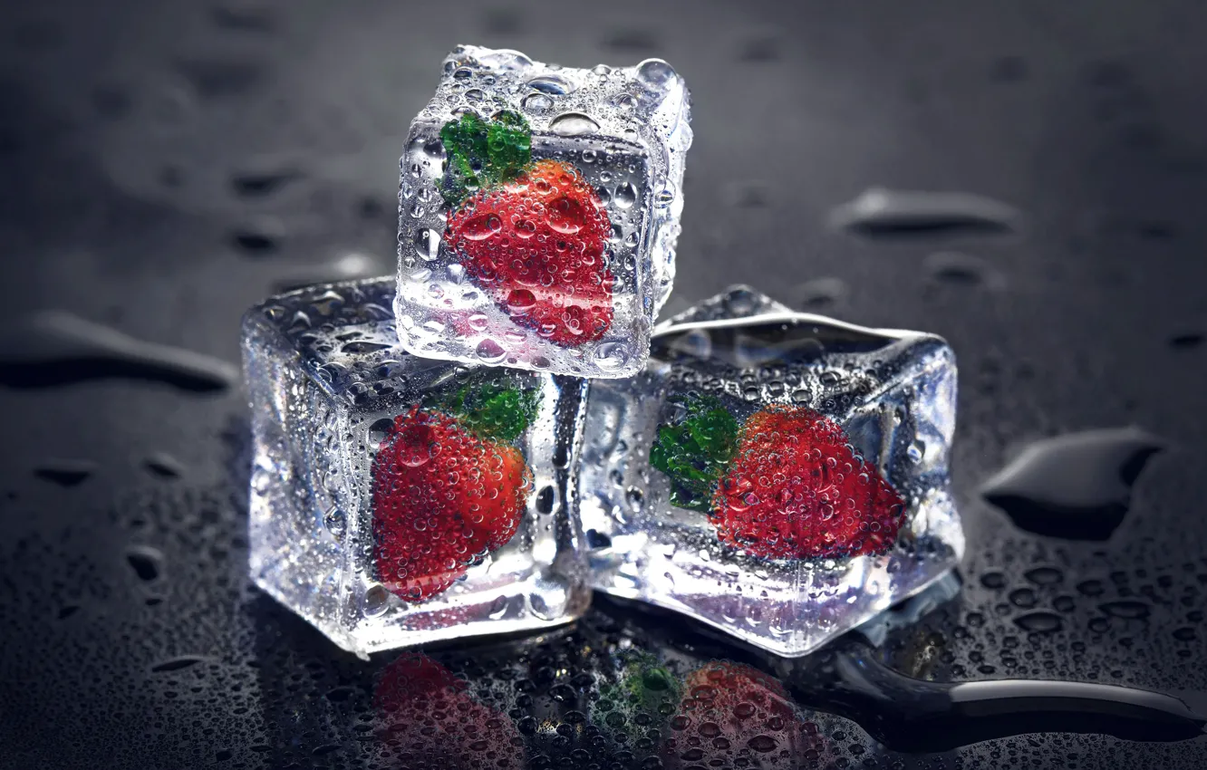 Photo wallpaper ice, drops, transparent, berries, the dark background, ice, strawberry, frozen
