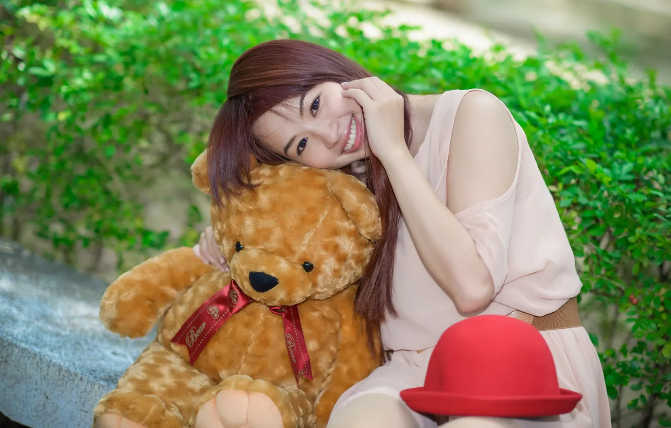 Photo wallpaper girl, smile, bear