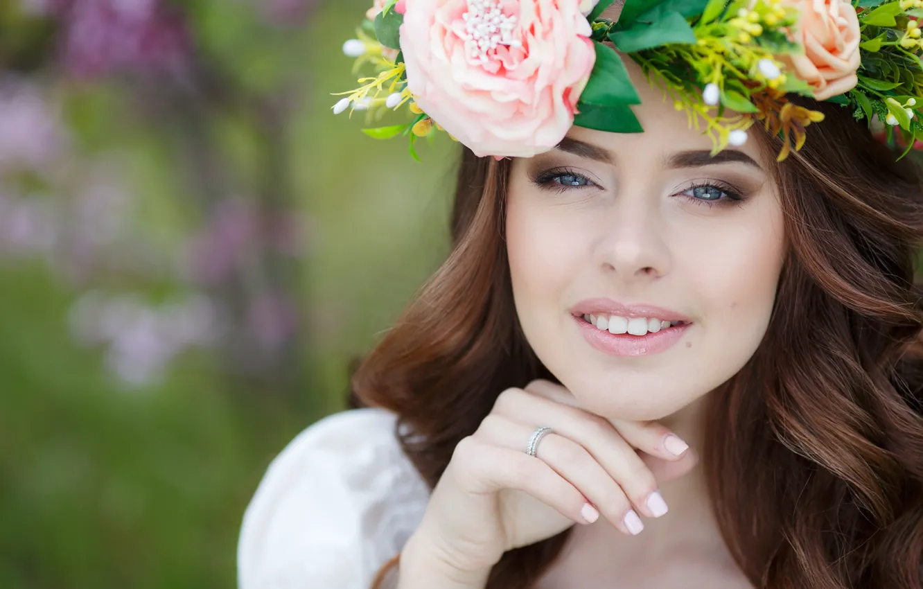 Photo wallpaper summer, look, leaves, girl, flowers, nature, face, pose