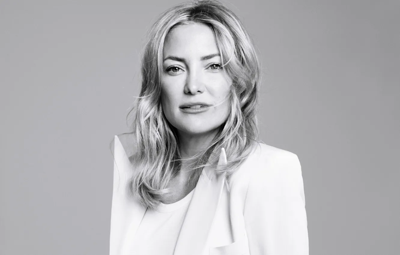 Photo wallpaper portrait, actress, black and white, Kate Hudson