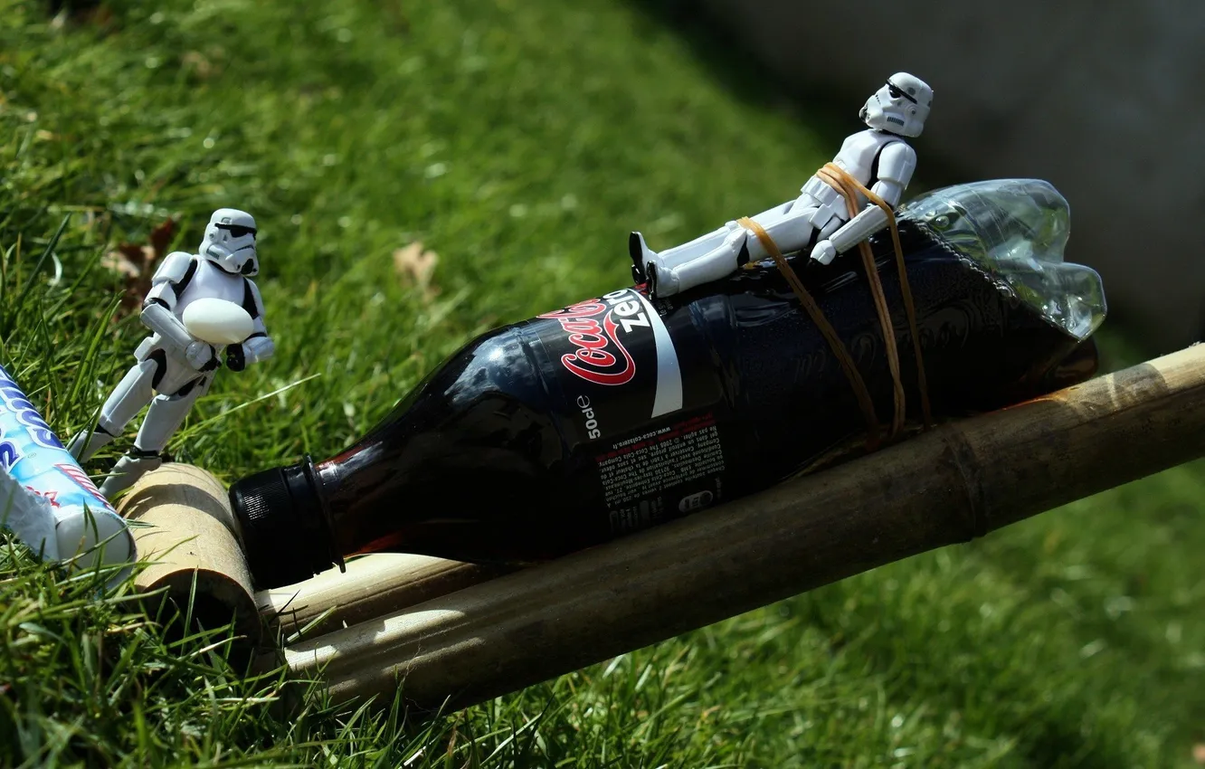 Photo wallpaper grass, star war, coke