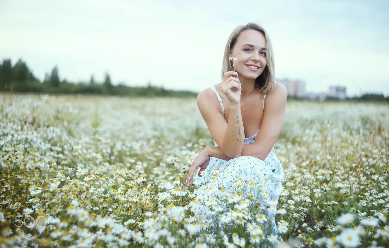 Photo wallpaper field, look, nature, chamomile, dress, tattoo, tattoo, Igor Alexandrovich