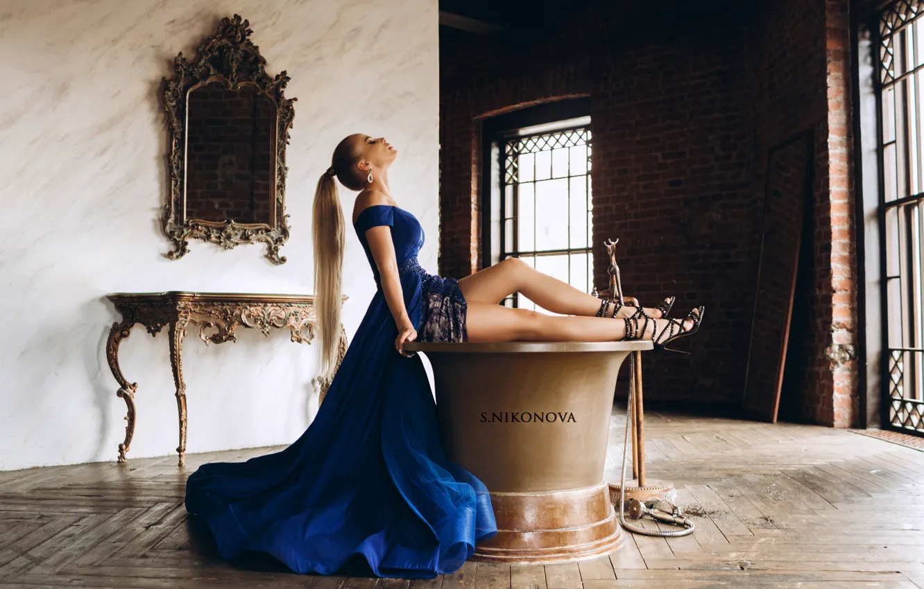 Photo wallpaper Girl, interior, dress, mirror, image, legs, sitting, Nadezhda Katayeva