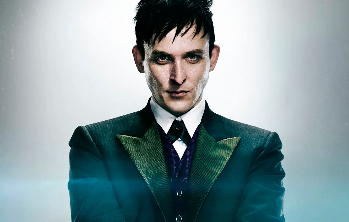 Photo wallpaper penguins, Gotham, Oswald Cobblepot, Robin Lord Taylor, Robin Lord Taylor