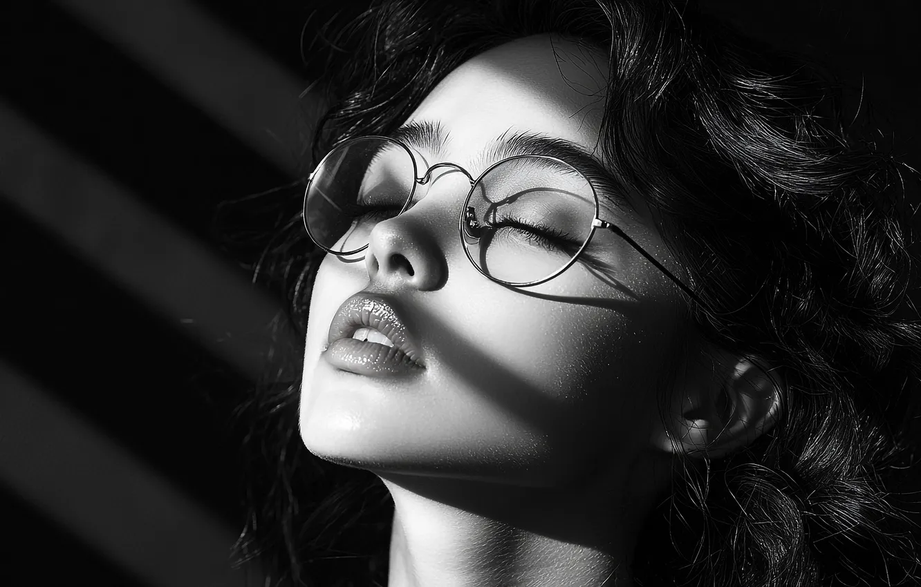 Photo wallpaper girl, light, face, portrait, shadow, glasses, lips, Asian