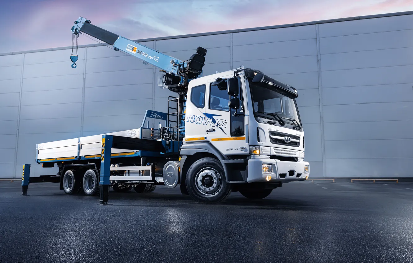 Photo wallpaper Truck, manipulator, Tata