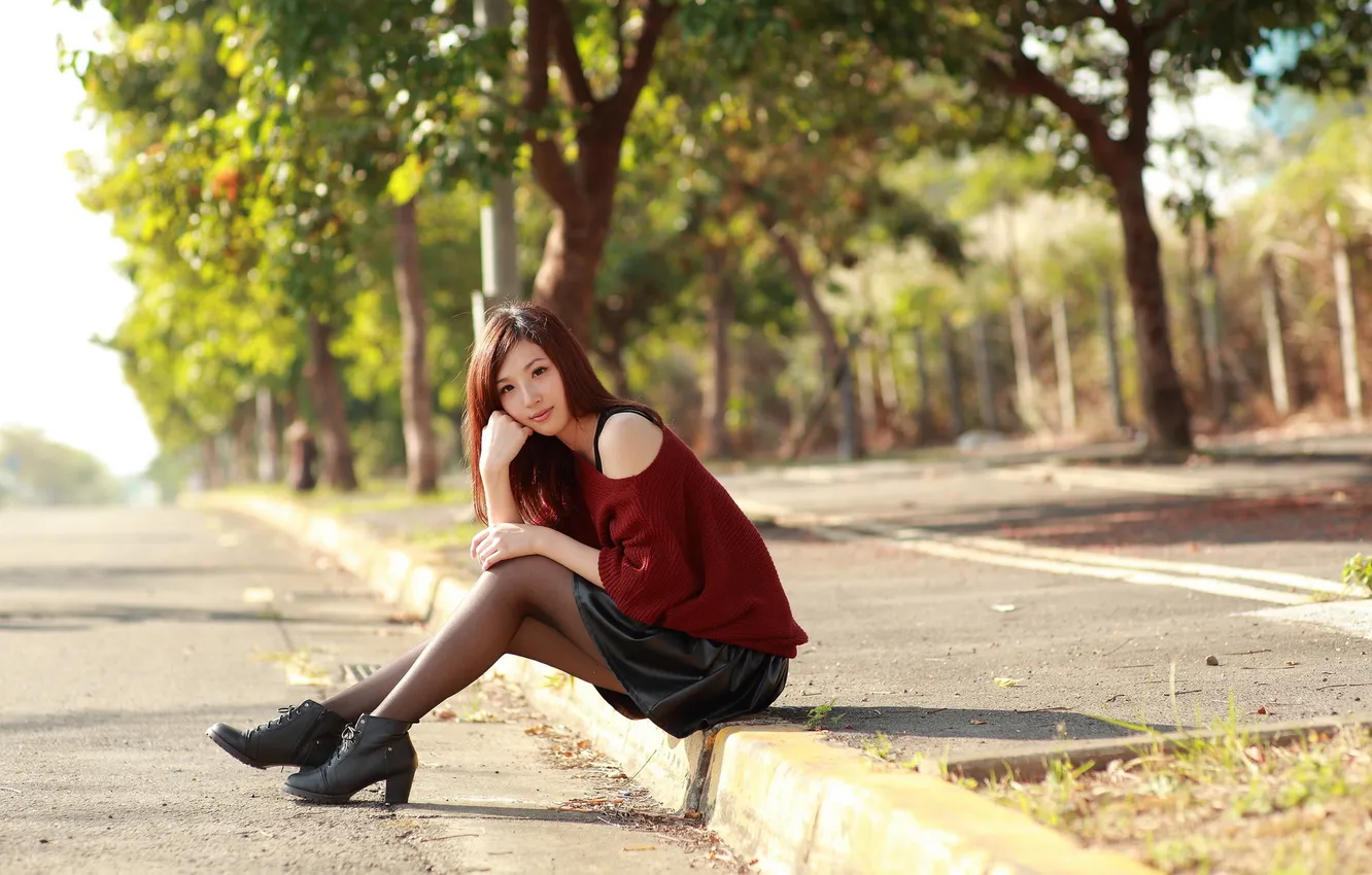 Photo wallpaper girl, street, Hebe Lee