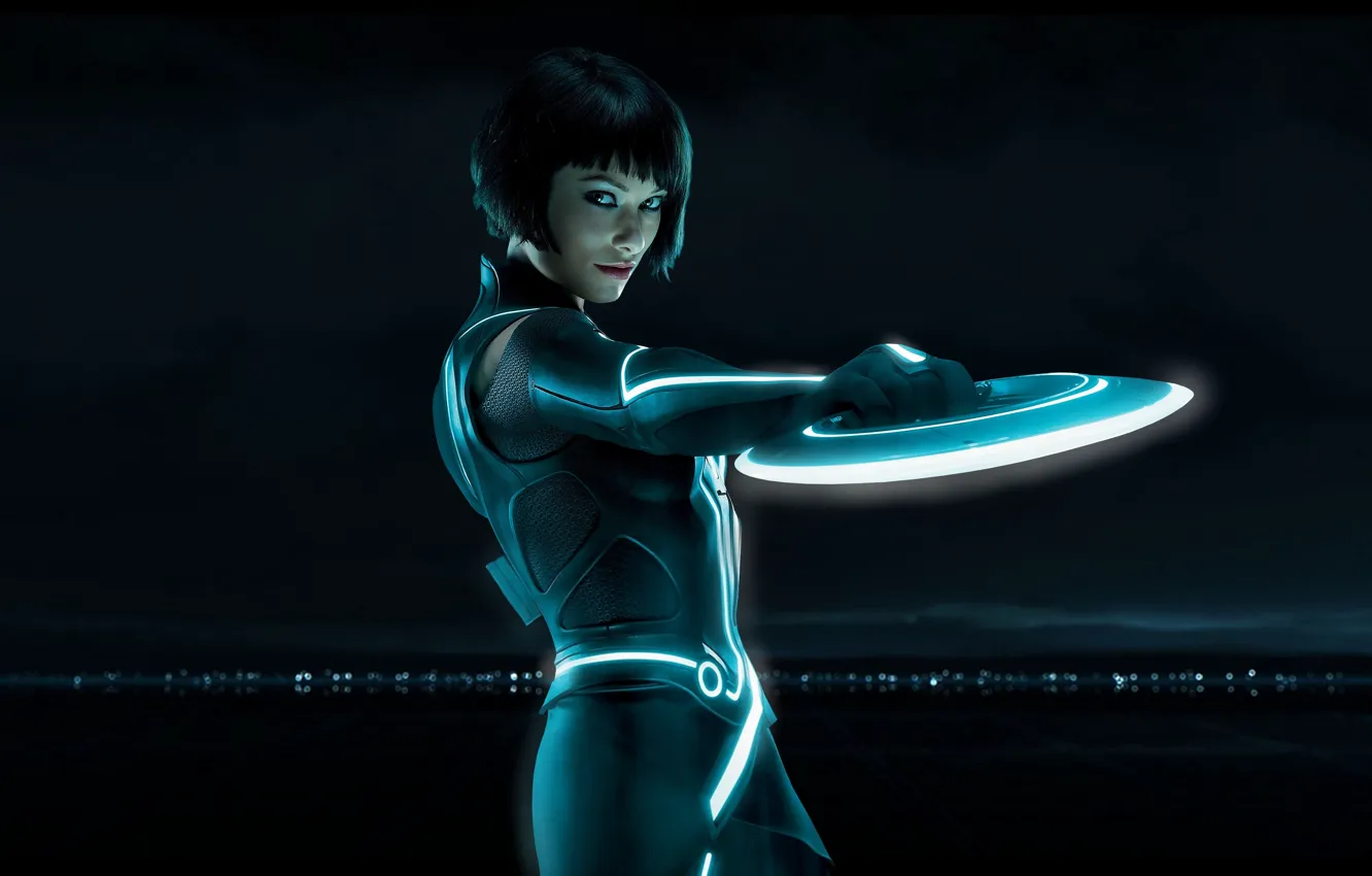 Photo wallpaper Olivia Wilde, woman, brunette, actress, Quorra, catsuit, frisbee, bob haircut