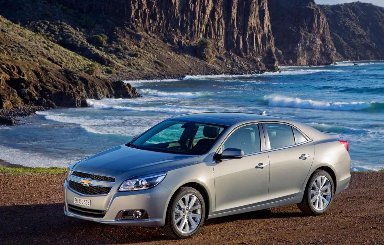 Photo wallpaper wave, rocks, shore, Chevrolet, sedan, Chevrolet, the front, Malibu