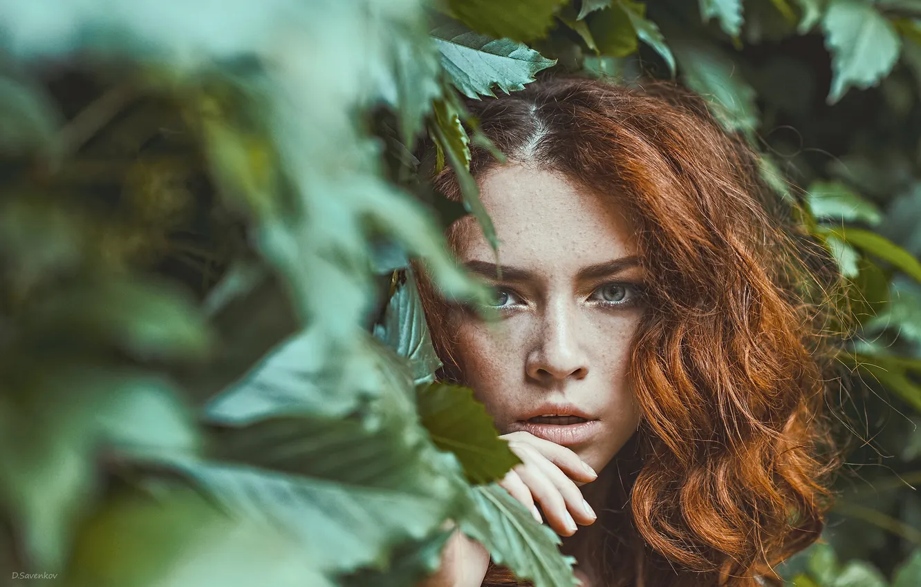 Photo wallpaper look, leaves, girl, face, model, portrait, hands, makeup