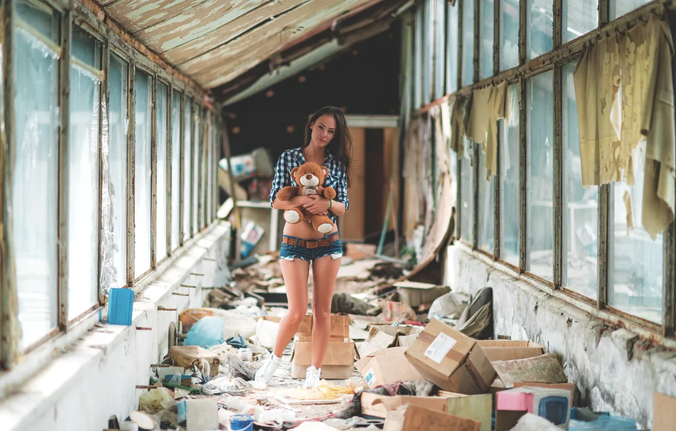 Photo wallpaper girl, garbage, toy, shorts, bear