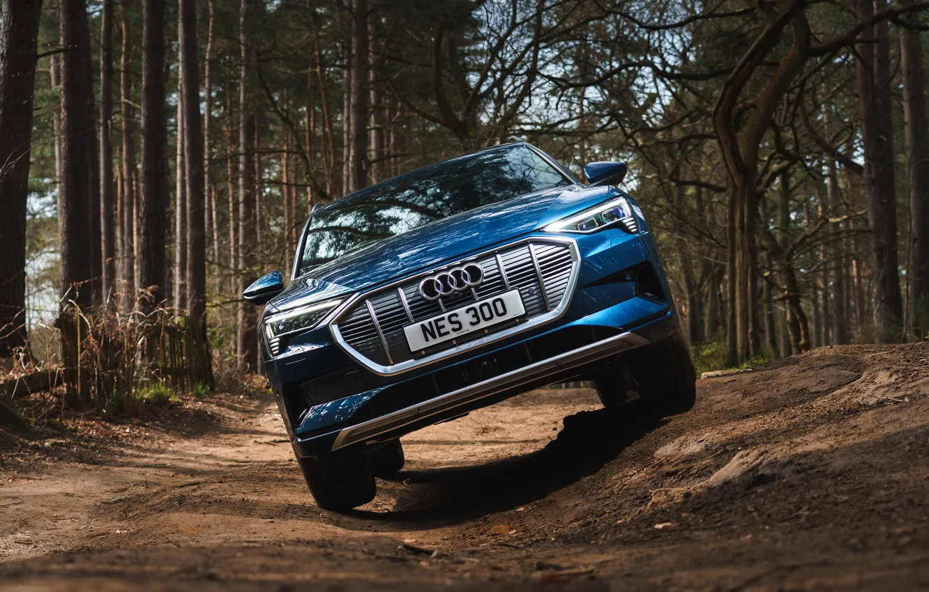 Photo wallpaper Audi, e-tron, crossover, 2019, UK version, electrocreaser