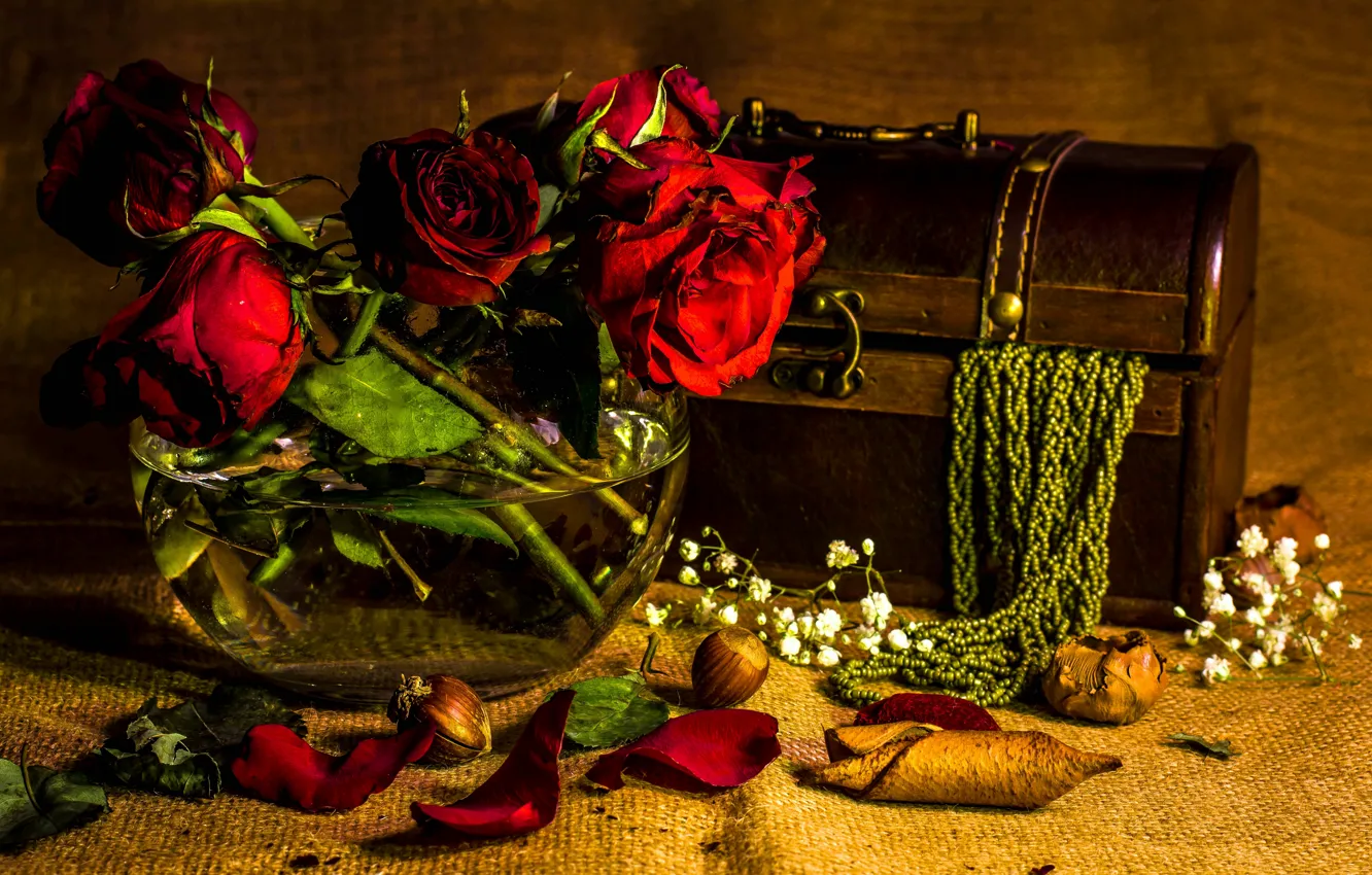 Photo wallpaper flowers, roses, petals, beads, vase, chest, still life
