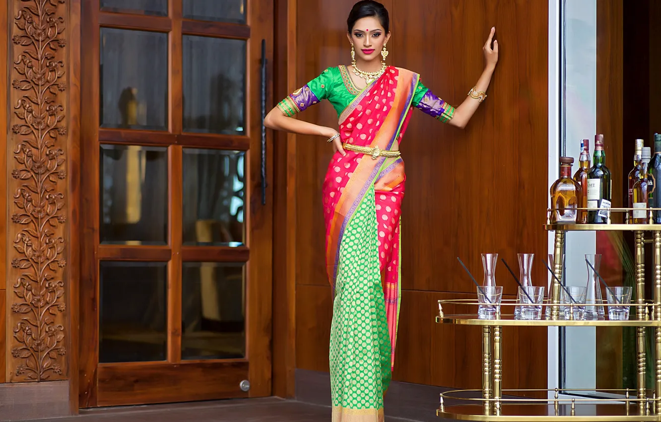 Photo wallpaper girl, hot, sexy, fashion, eyes, smile, beautiful, figure