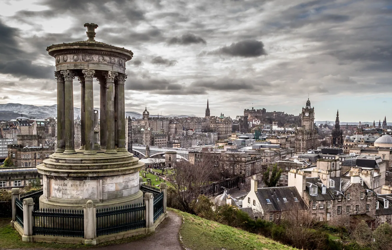 Photo wallpaper the sky, clouds, hills, home, Scotland, panorama, Edinburgh