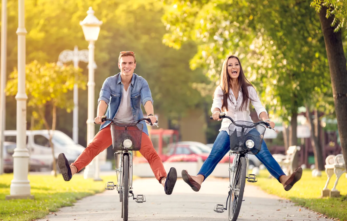 Photo wallpaper girl, bike, the city, guy, walk, happy couple on bikes