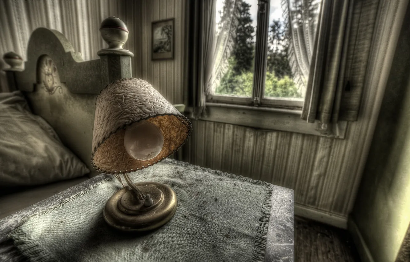 Photo wallpaper table, lamp, window