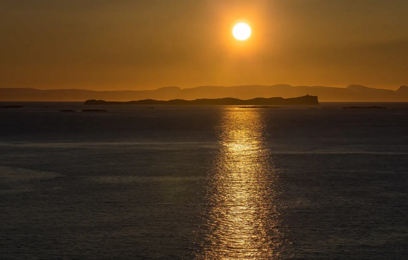 Photo wallpaper the sun, sunset, lake, reflection, mirror