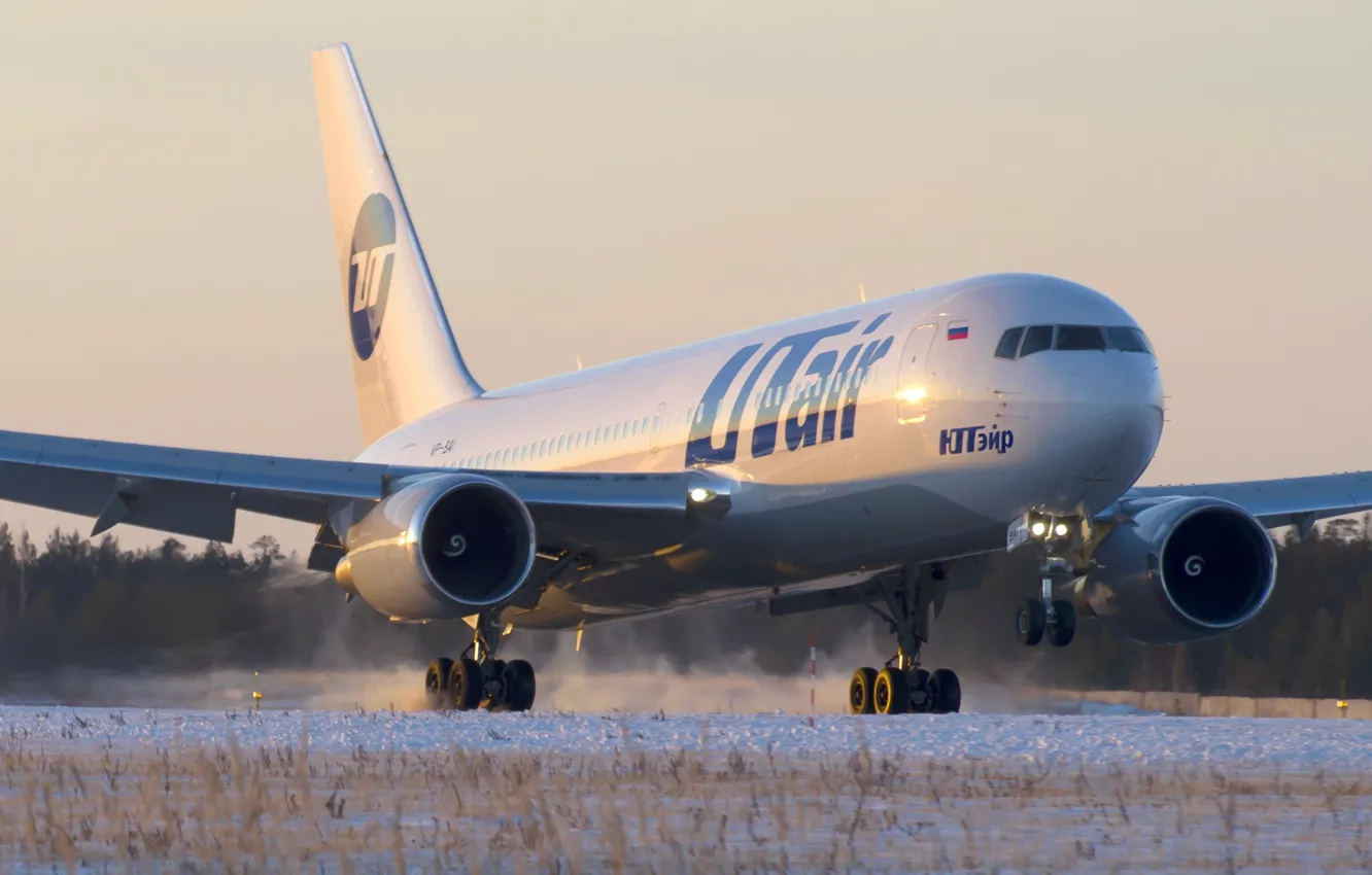Photo wallpaper winter, snow, sunset, engine, strip, wing, airport, Boeing