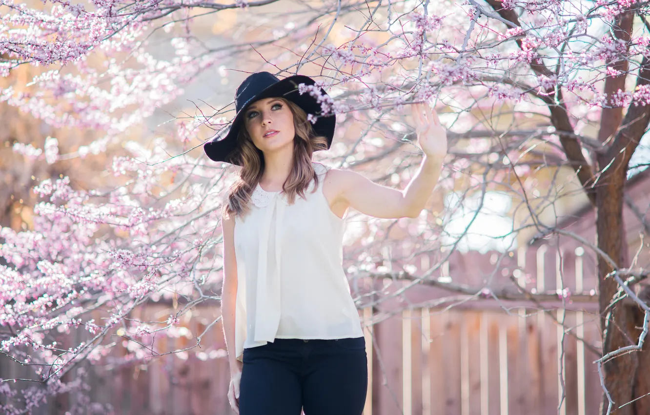 Photo wallpaper look, girl, pose, Emily