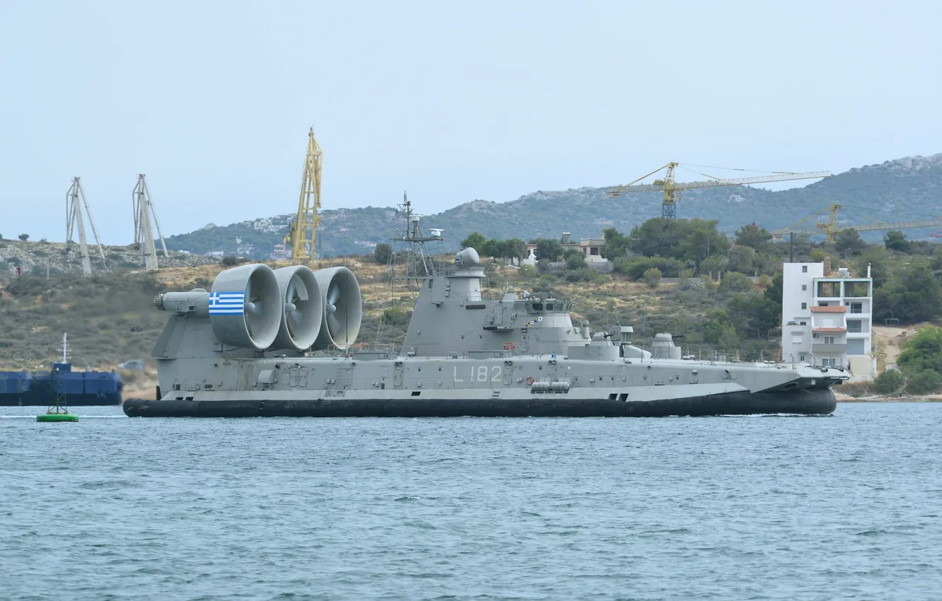 Photo wallpaper landing ship, The Greek Navy, Kerkyra, L182