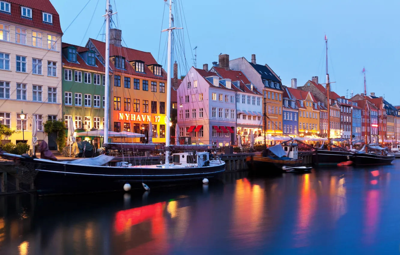 Photo wallpaper water, lights, reflection, boat, home, the evening, pier, channel