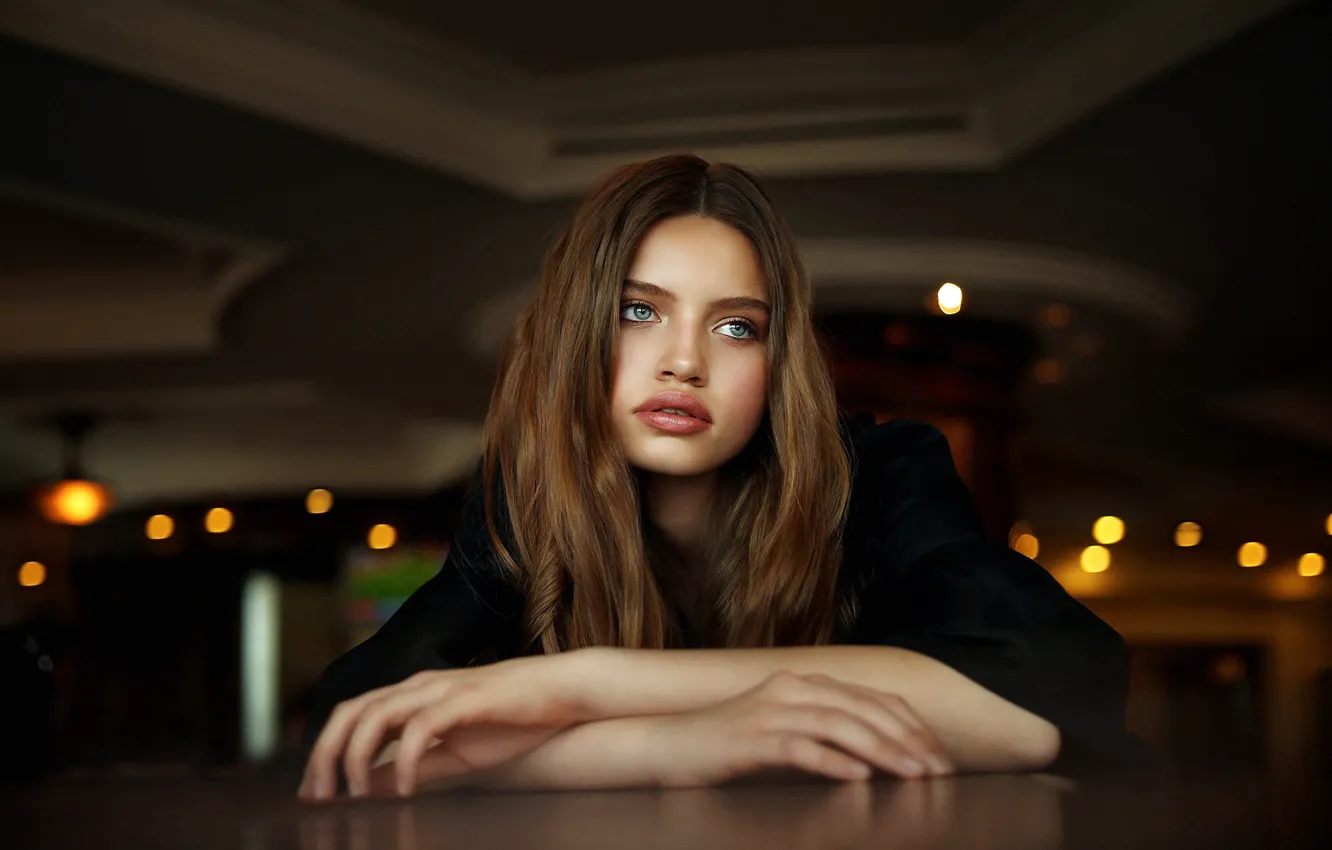 Photo wallpaper lights, pose, background, model, portrait, hands, makeup, hairstyle