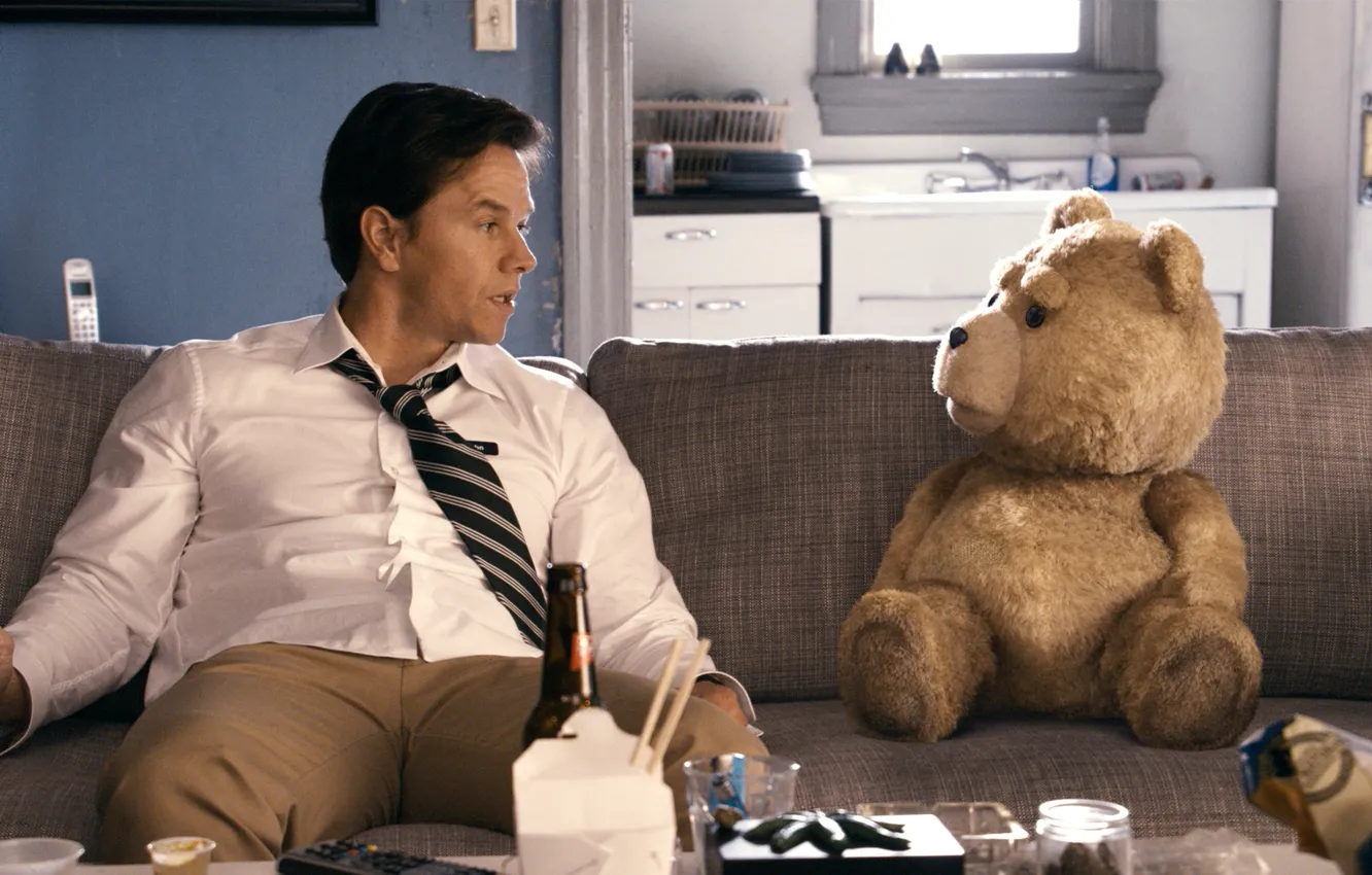 Photo wallpaper sofa, bear, Mark Wahlberg, Mark Wahlberg, Ted, The third wheel, John Bennett