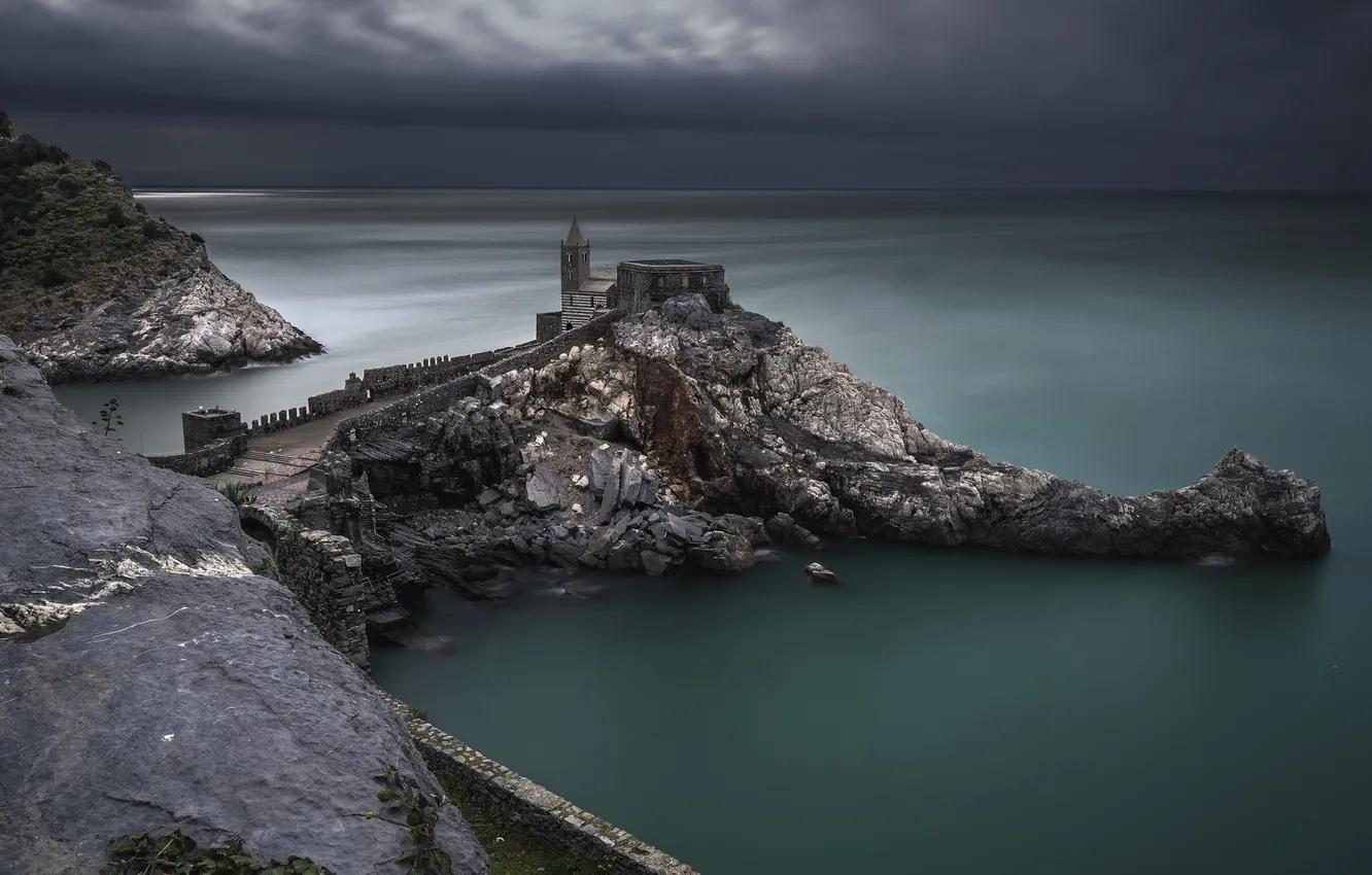 Photo wallpaper Italy, Liguria, The church of St. Peter in Porto Venere
