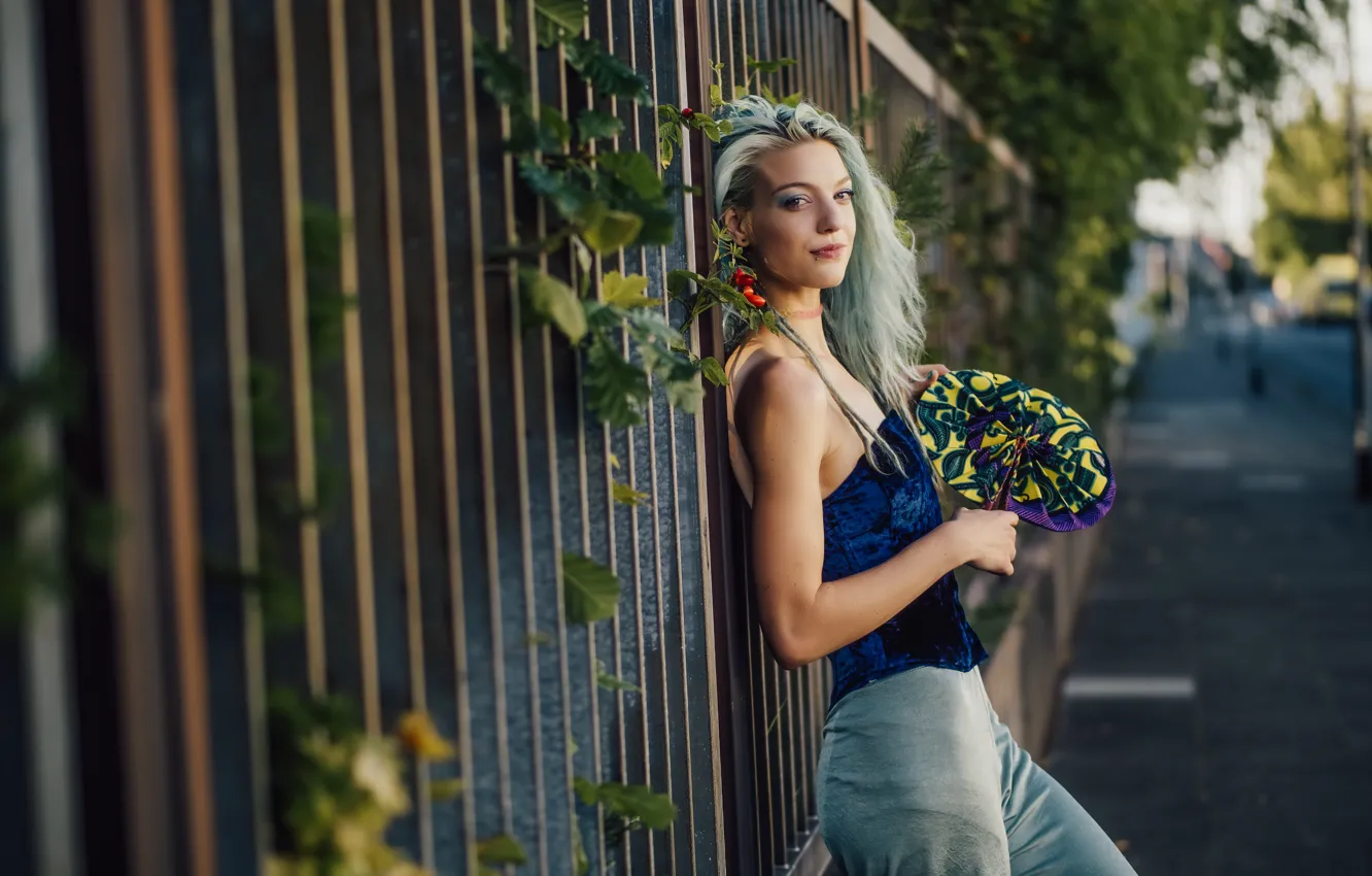 Photo wallpaper girl, street, Nana