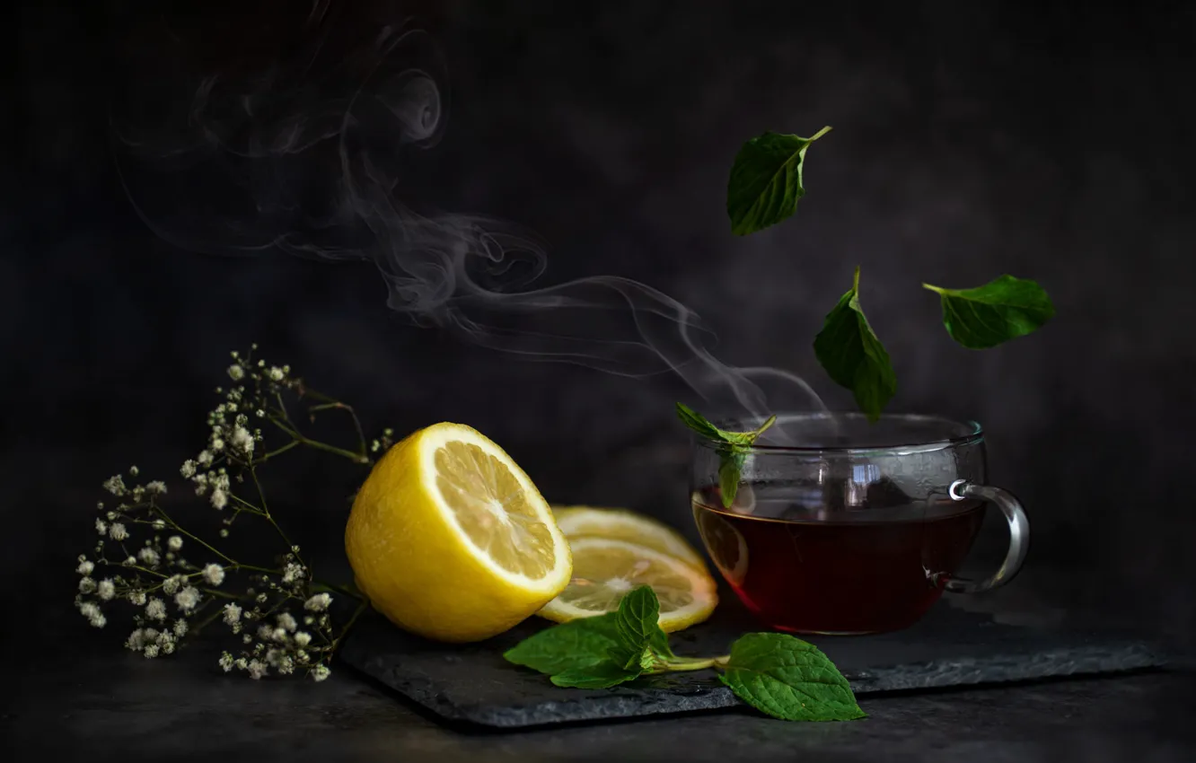 Photo wallpaper flowers, the dark background, lemon, tea, hot, pair, mug, Cup