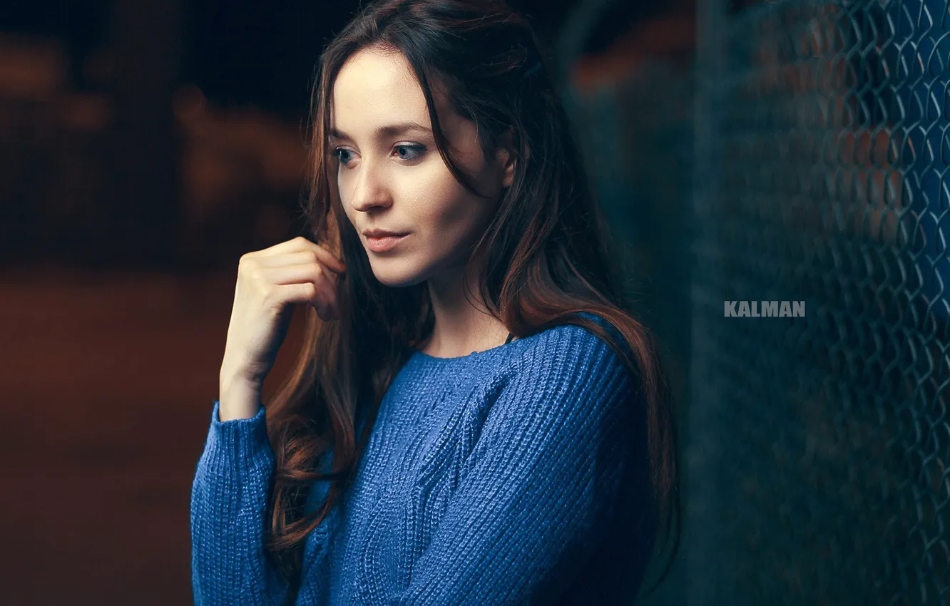 Photo wallpaper pose, model, portrait, makeup, the fence, hairstyle, brown hair, is