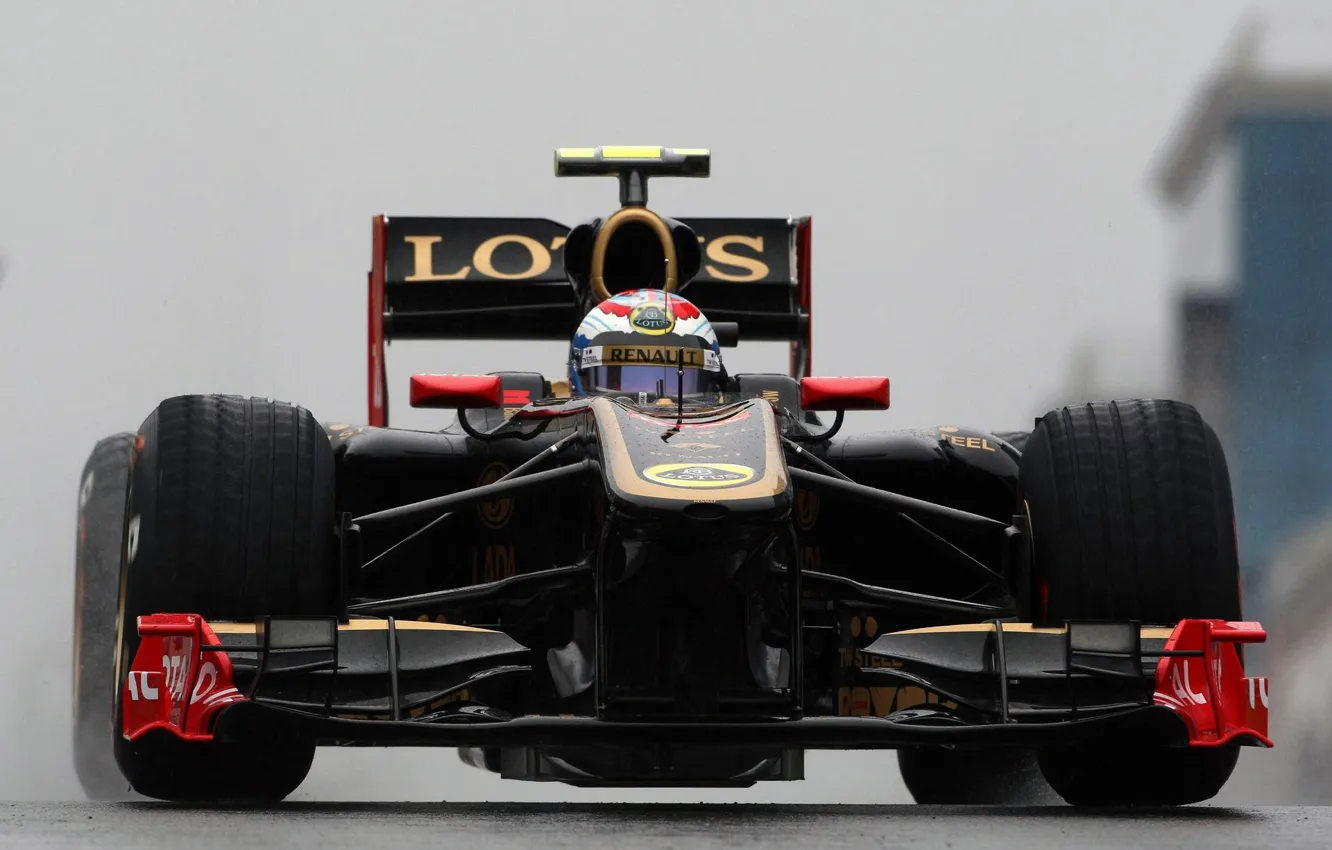 Photo wallpaper rain, track, Lotus, Renault, formula 1, Formula 1, 2011, Turkey
